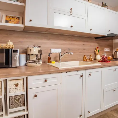 Tarnovo Nest | Cozy 1br Lejlighed *